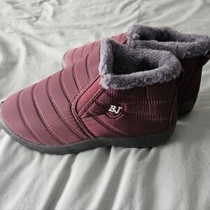 Women's Burgundy Quilted Ankle Boots